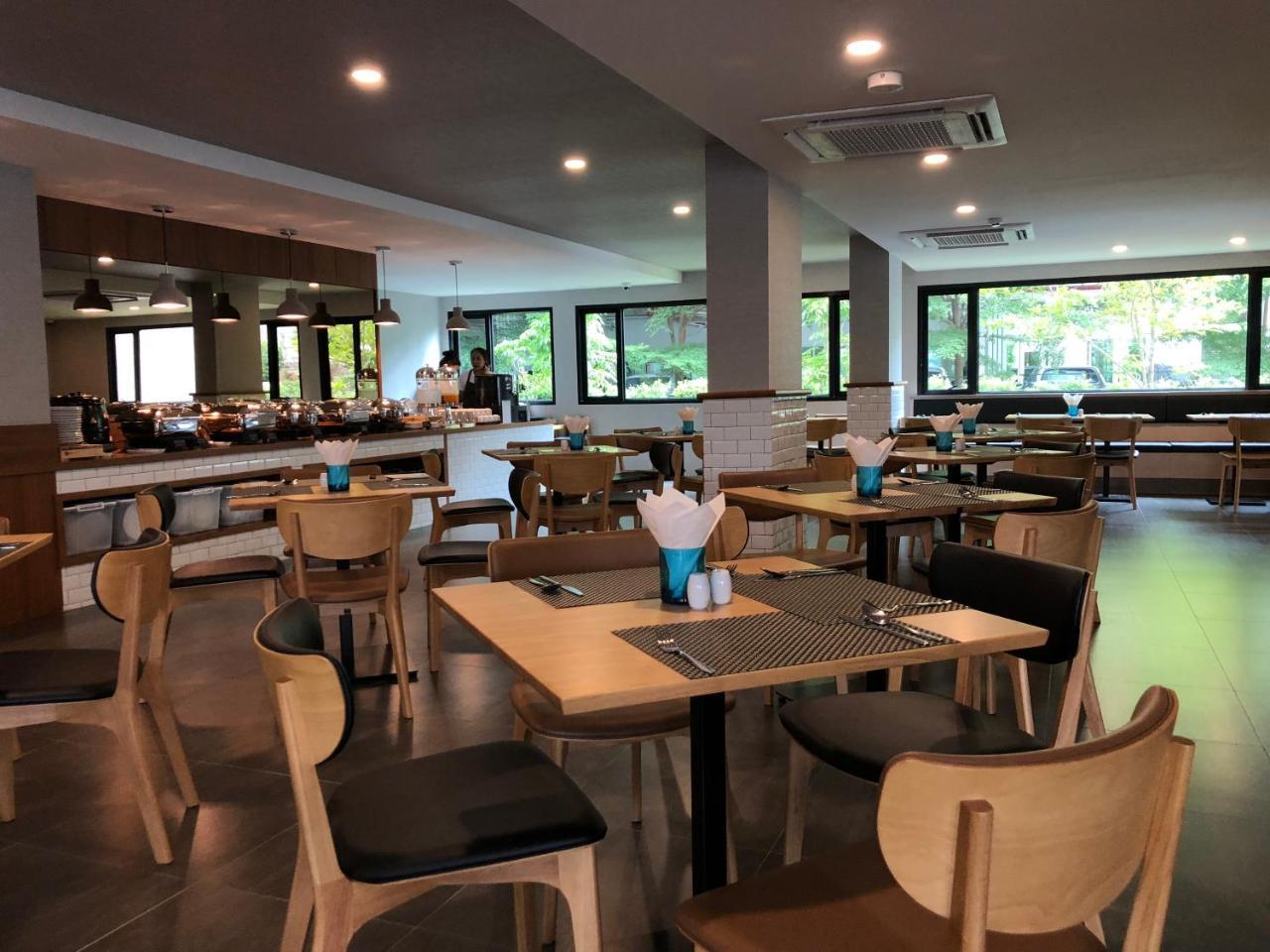 Hotel Mayu Chiang Mai Ngoại thất bức ảnh